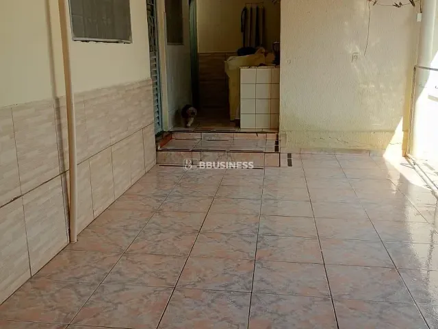 Casa 2 quartos e 1 banheiro, à venda, no bairro Parque Jambeiro em Campinas