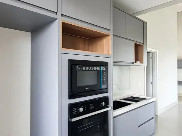 Casa 3 quartos e 5 banheiros, à venda, no bairro Jardim Ypê em Paulínia