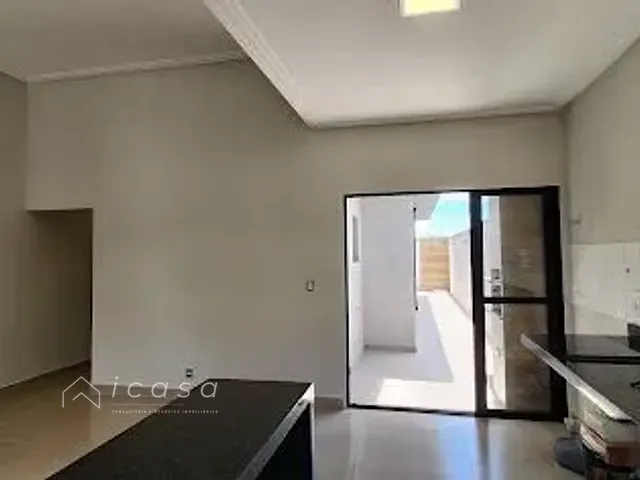 Casa com 150m² 3 quartos e 1 banheiro, à venda, no bairro Vila Santos em Caçapava