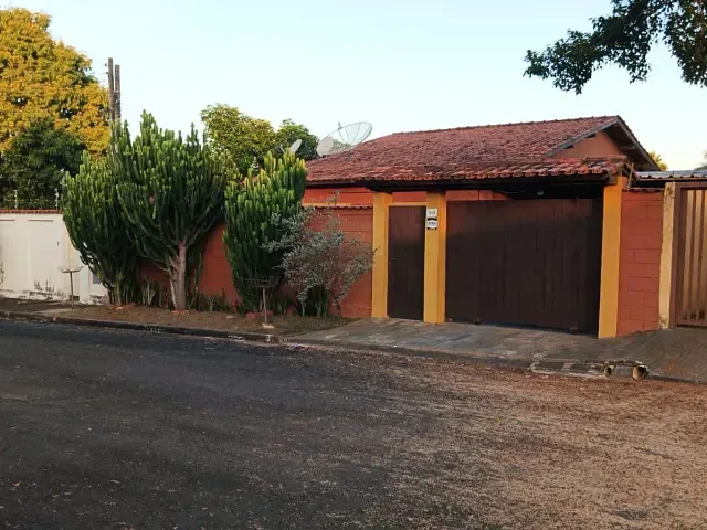 Casa com 490m² 3 quartos e 2 banheiros, à venda, no bairro Bosque das Palmeiras em Campinas