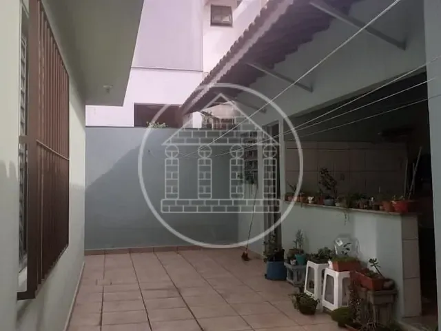 Casa com 250m² 3 quartos e 1 banheiro, à venda, no bairro Parque das Árvores em São Paulo