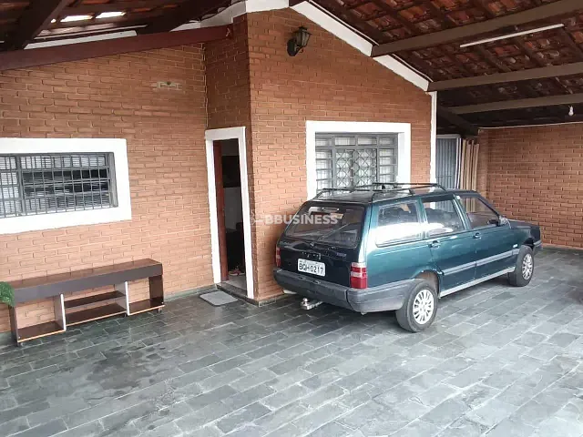 Casa 3 quartos e 1 banheiro, à venda, no bairro Jardim dos Oliveiras em Campinas
