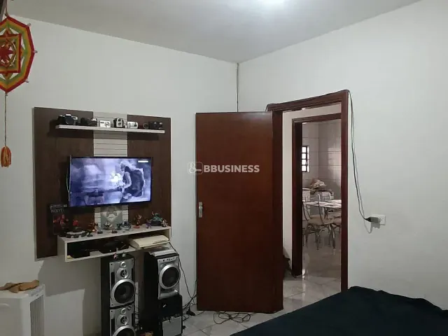 Casa 3 quartos e 1 banheiro, à venda, no bairro Jardim dos Oliveiras em Campinas