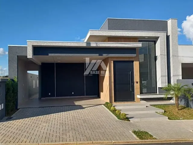 Casa 3 quartos e 2 banheiros, à venda, no bairro Jardim Carvalho em Ponta Grossa