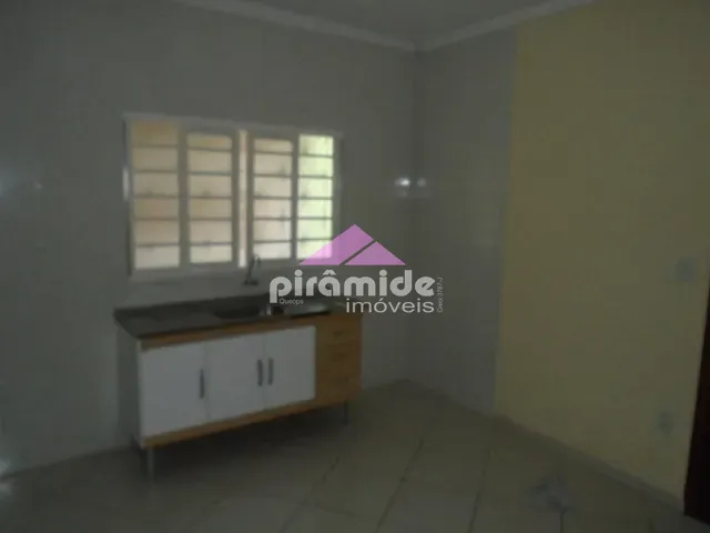 Casa com 150m² 3 quartos e 3 banheiros, à venda, no bairro Cidade Morumbi em São José dos Campos