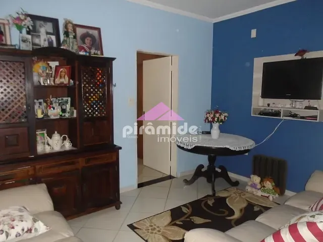 Casa com 150m² 3 quartos e 3 banheiros, à venda, no bairro Cidade Morumbi em São José dos Campos