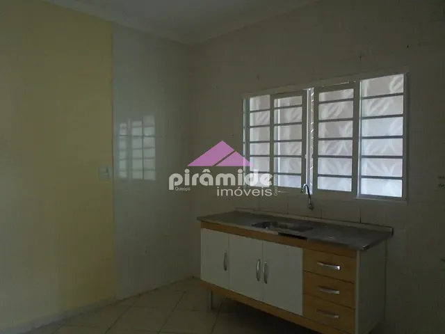 Casa com 150m² 3 quartos e 3 banheiros, à venda, no bairro Cidade Morumbi em São José dos Campos