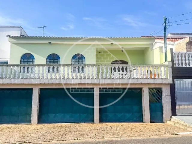 Casa com 200m² 4 quartos e 2 banheiros, à venda, no bairro Cidade Dutra em São Paulo