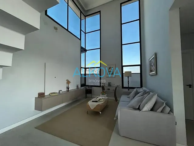 Sobrado 3 quartos e 8 banheiros, à venda, no bairro Condomínio Residencial Ecopark Bourbon em Caçapava