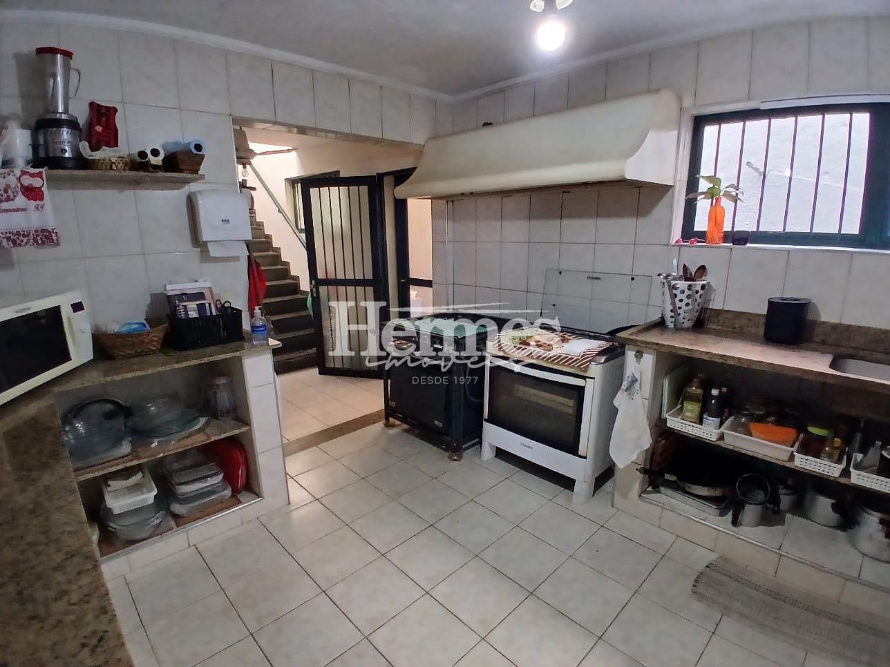 Casa, 5 quartos, 240 m² - Foto 15