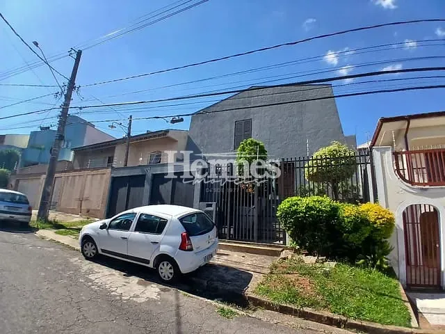 Casa com 240m² 5 quartos e 4 banheiros, à venda, no bairro Vila Brandina em Campinas