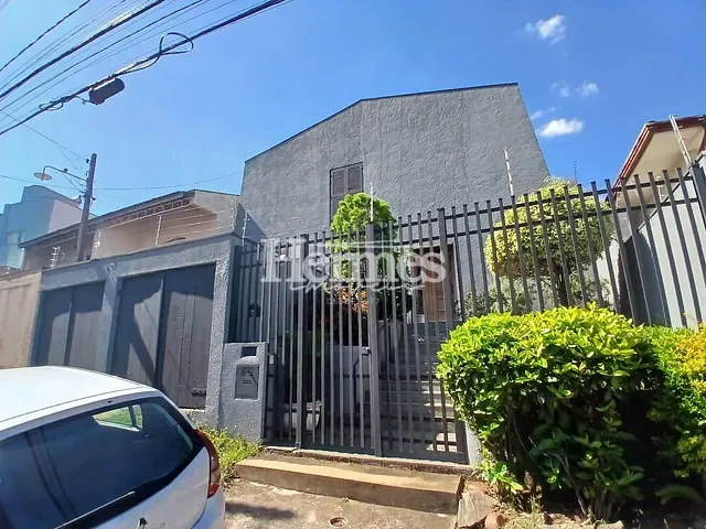 Casa com 240m² 5 quartos e 4 banheiros, à venda, no bairro Vila Brandina em Campinas