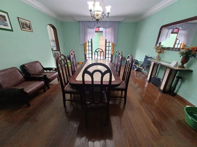 Casa com 444m² 3 quartos e 4 banheiros, à venda, no bairro City Bussocaba em Osasco