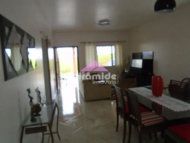 Casa com 360m² 3 quartos e 3 banheiros, à venda, no bairro Condomínio Residencial Mantiqueira em São José Dos Campos