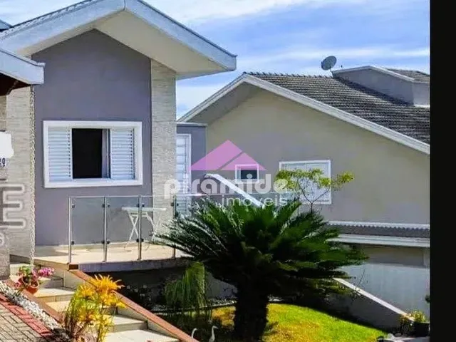 Casa com 360m² 3 quartos e 3 banheiros, à venda, no bairro Condomínio Residencial Mantiqueira em São José Dos Campos