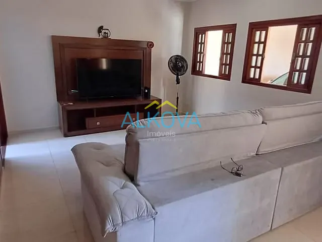 Casa 4 quartos e 3 banheiros, à venda, no bairro Jardim América em São José dos Campos
