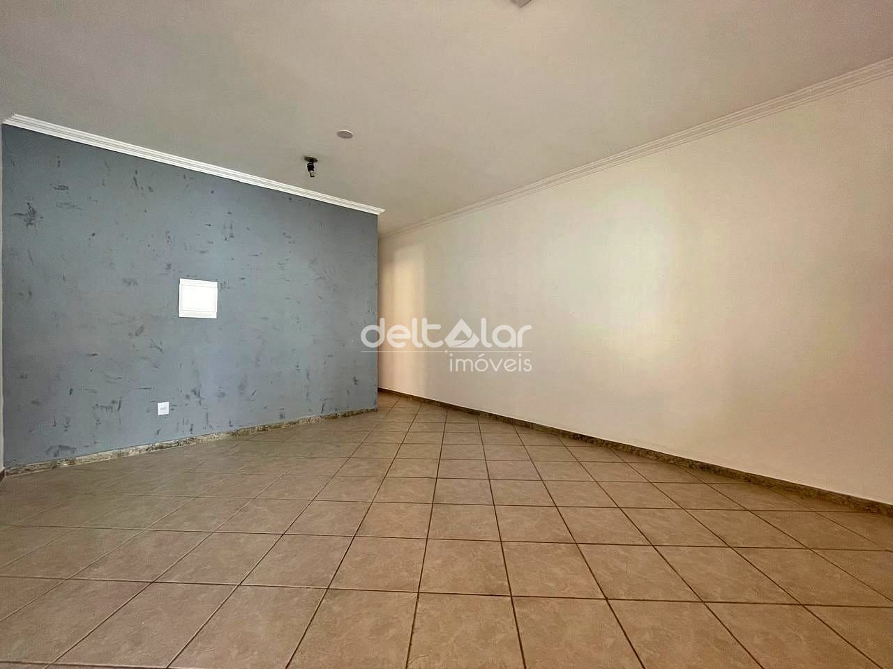Casa para alugar com 3 quartos, 180m² - Foto 4