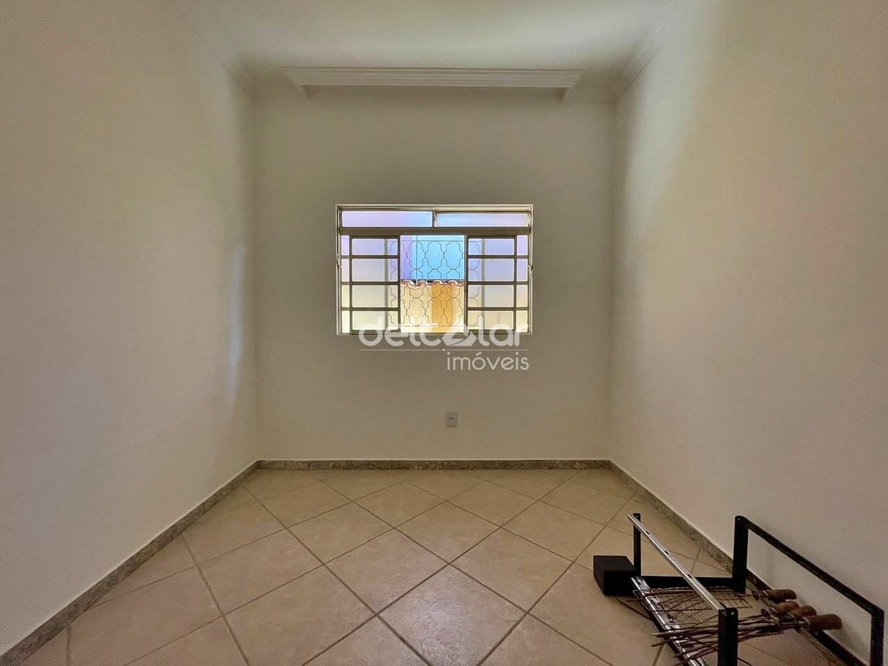 Casa para alugar com 3 quartos, 180m² - Foto 12