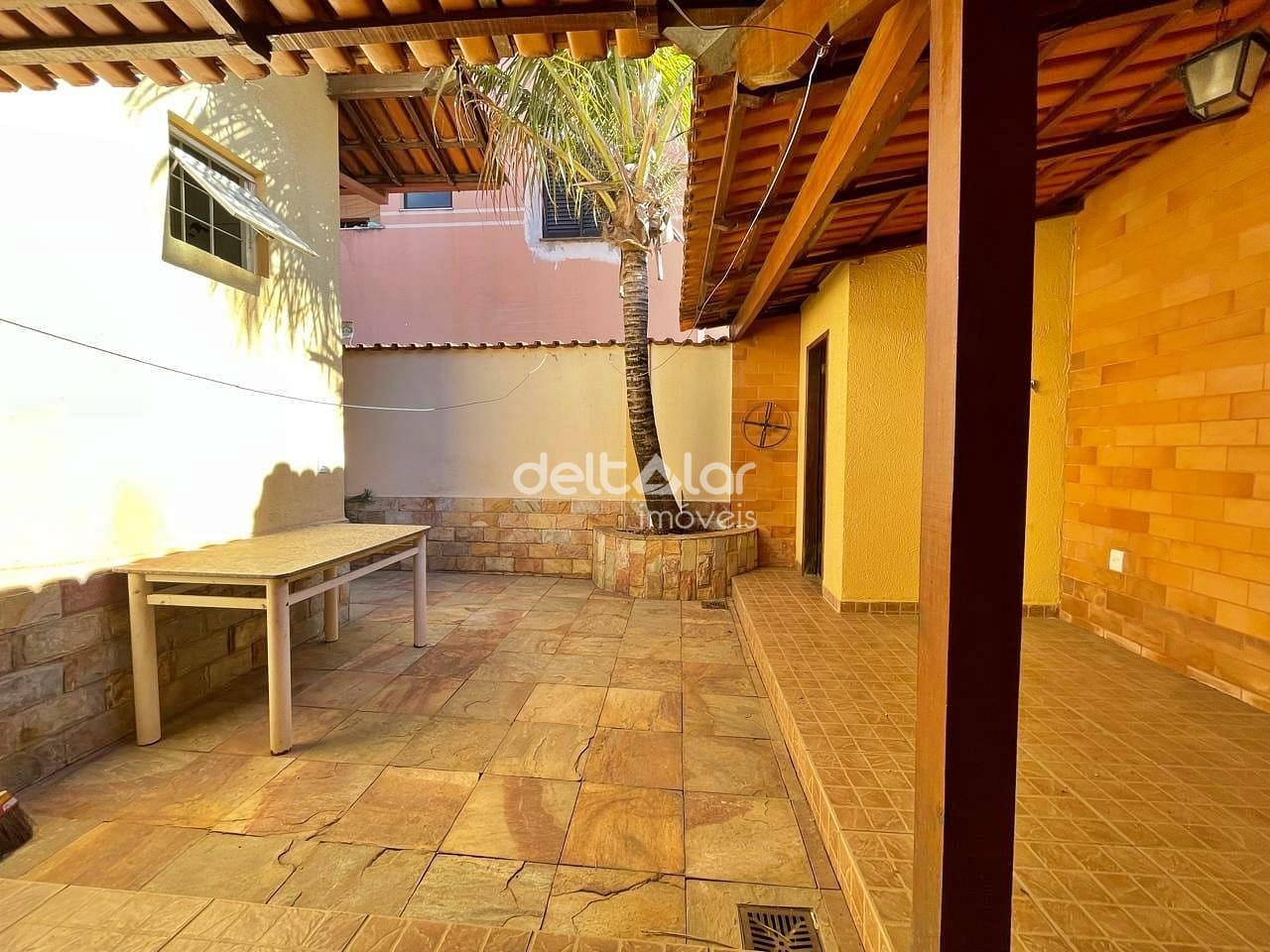 Casa para alugar com 3 quartos, 180m² - Foto 31