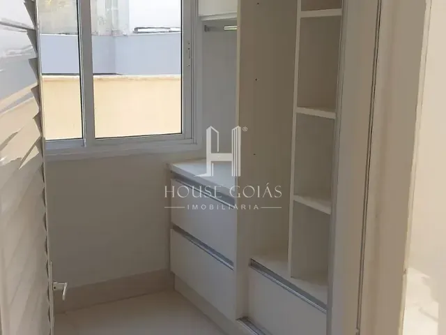 Casa com 540m² 3 quartos e 5 banheiros, à venda, no bairro Jardins Verona em Goiânia