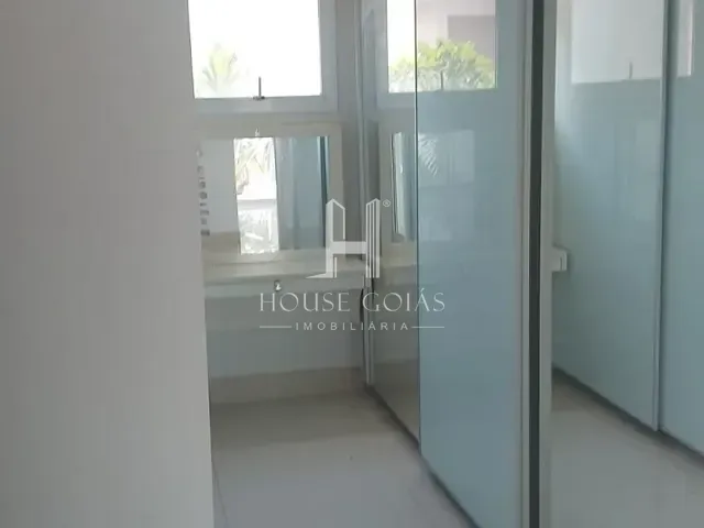 Casa com 540m² 3 quartos e 5 banheiros, à venda, no bairro Jardins Verona em Goiânia