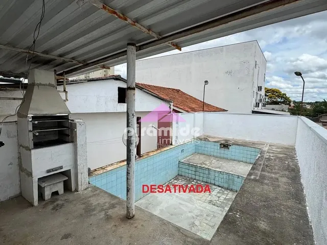 Casa com 250m² 3 quartos e 2 banheiros, para alugar, no bairro Bosque dos Eucaliptos em São José Dos Campos