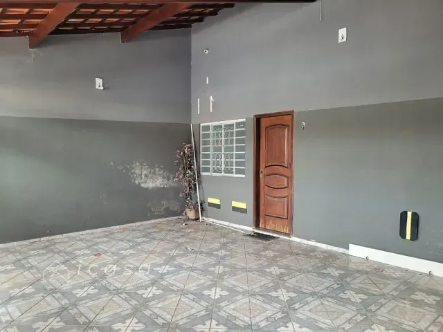 Casa com 209m² 2 quartos e 1 banheiro, à venda ou para alugar, no bairro Centro em Caçapava