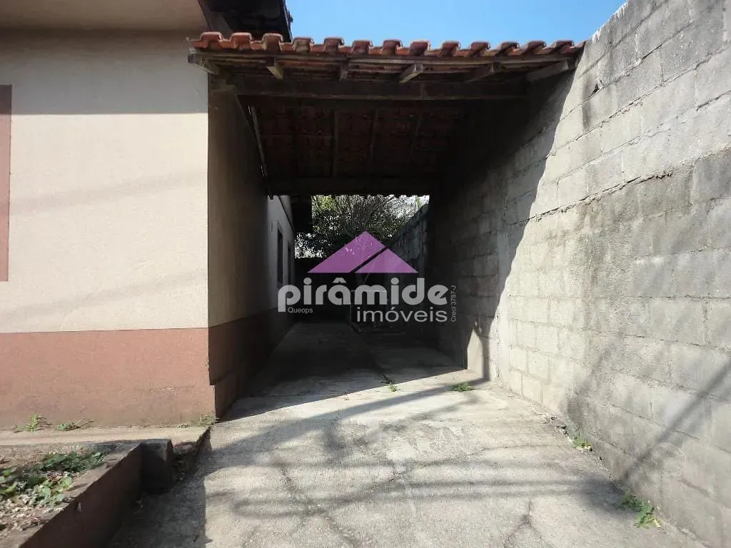 Casa, 6 quartos, 236 m² - Foto 6