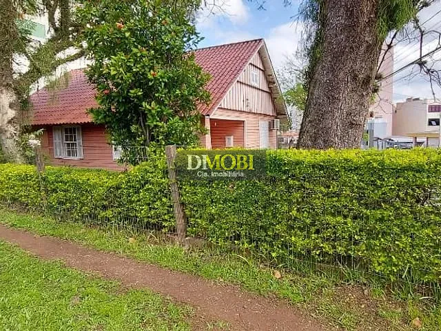 Casa com 431m² 2 quartos e 1 banheiro, à venda, no bairro Centro em Gravataí