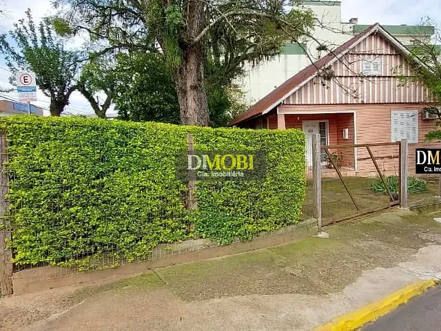 Casa com 431m² 2 quartos e 1 banheiro, à venda, no bairro Centro em Gravataí
