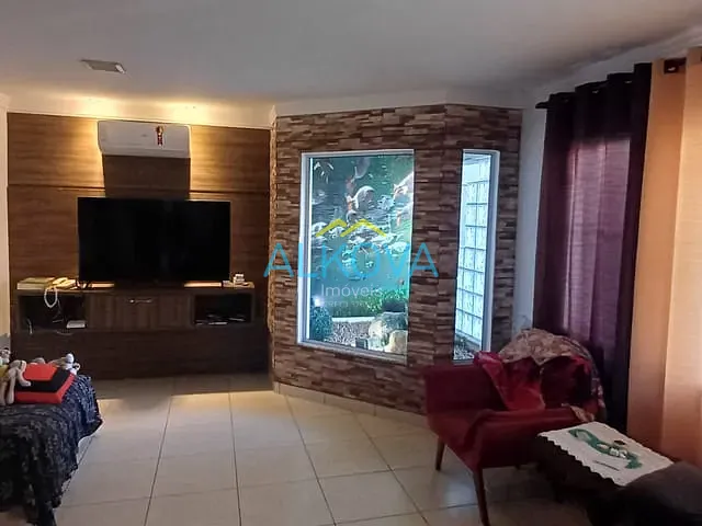 Casa 4 quartos e 3 banheiros, à venda, no bairro Jardim América em São José dos Campos