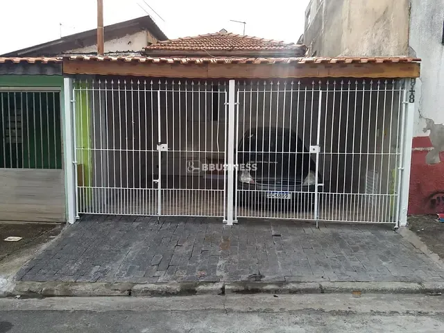 Casa 2 quartos e 2 banheiros, à venda, no bairro Nova Gerty em São Caetano do Sul