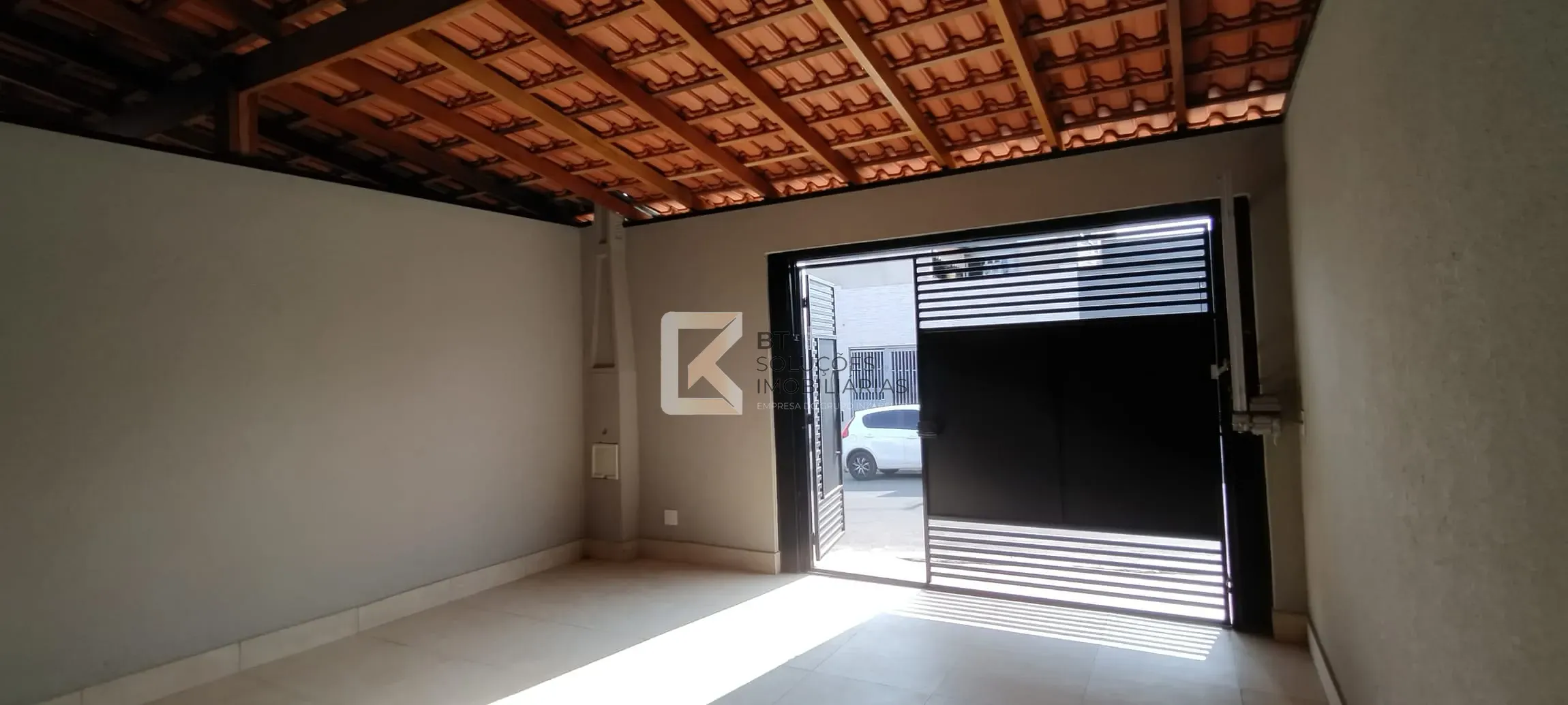 Casa, 2 quartos, 81 m² - Foto 1
