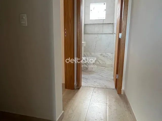 Casa com 79m² 2 quartos e 2 banheiros, à venda, no bairro Céu Azul em Belo Horizonte