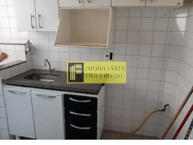 Casa com 242m² 2 quartos e 1 banheiro, à venda, no bairro Parque Industrial em São José do Rio Preto