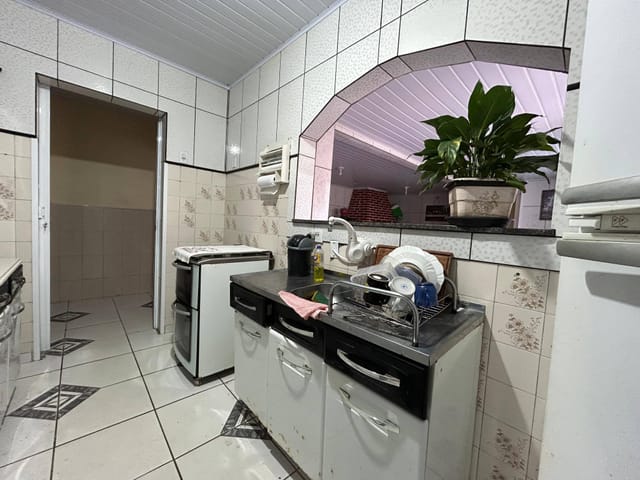 Casa com 160m² 3 quartos e 1 banheiro, à venda, no bairro Fragata em Pelotas