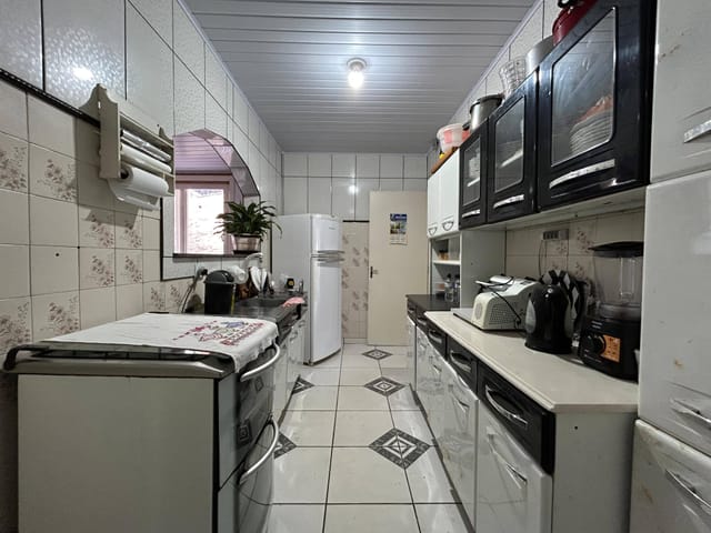 Casa com 160m² 3 quartos e 1 banheiro, à venda, no bairro Fragata em Pelotas