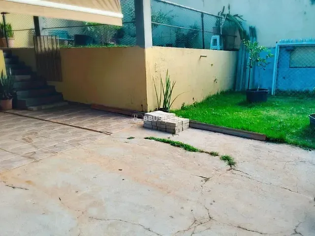 Casa com 280m² 2 quartos e 2 banheiros, à venda, no bairro Parque dos Pomares em Campinas