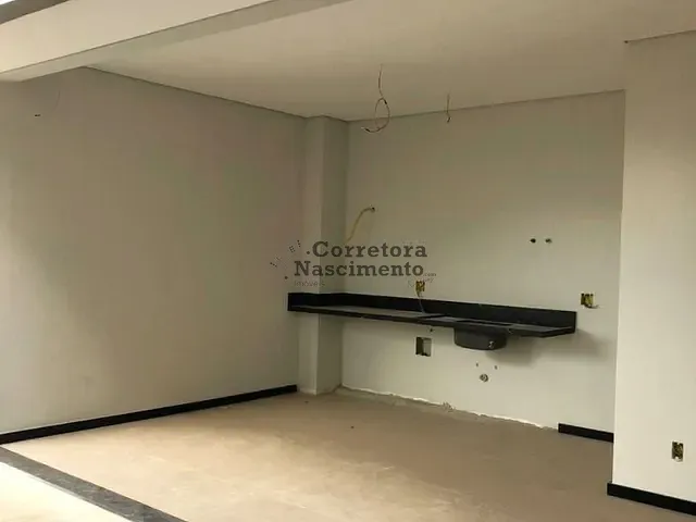 Casa com 451m² 3 quartos e 4 banheiros, à venda, no bairro Urbanova em São José dos Campos