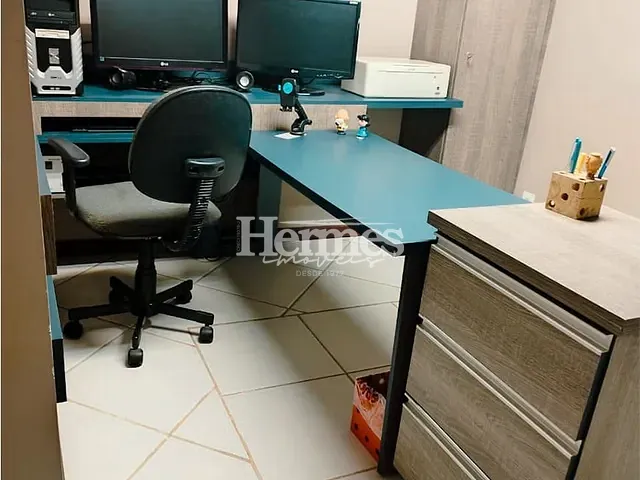 Casa com 200m² 3 quartos e 3 banheiros, à venda, no bairro Vila Monte Alegre em Paulínia