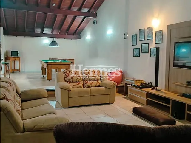 Casa com 200m² 3 quartos e 3 banheiros, à venda, no bairro Vila Monte Alegre em Paulínia