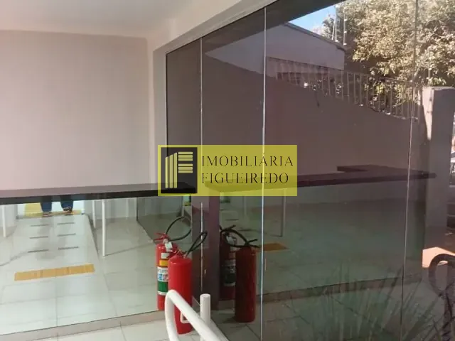 Casa com 353m², para alugar, no bairro Vila Nossa Senhora Aparecida em São José do Rio Preto