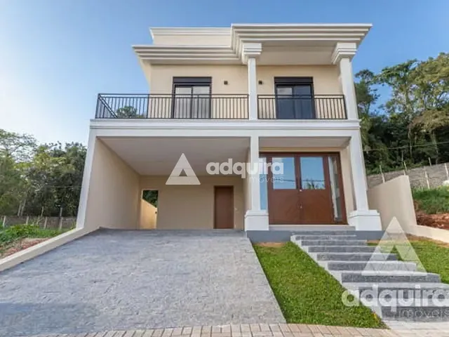 Casa com 300m² 4 quartos e 5 banheiros, à venda, no bairro Colônia Dona Luíza em Ponta Grossa