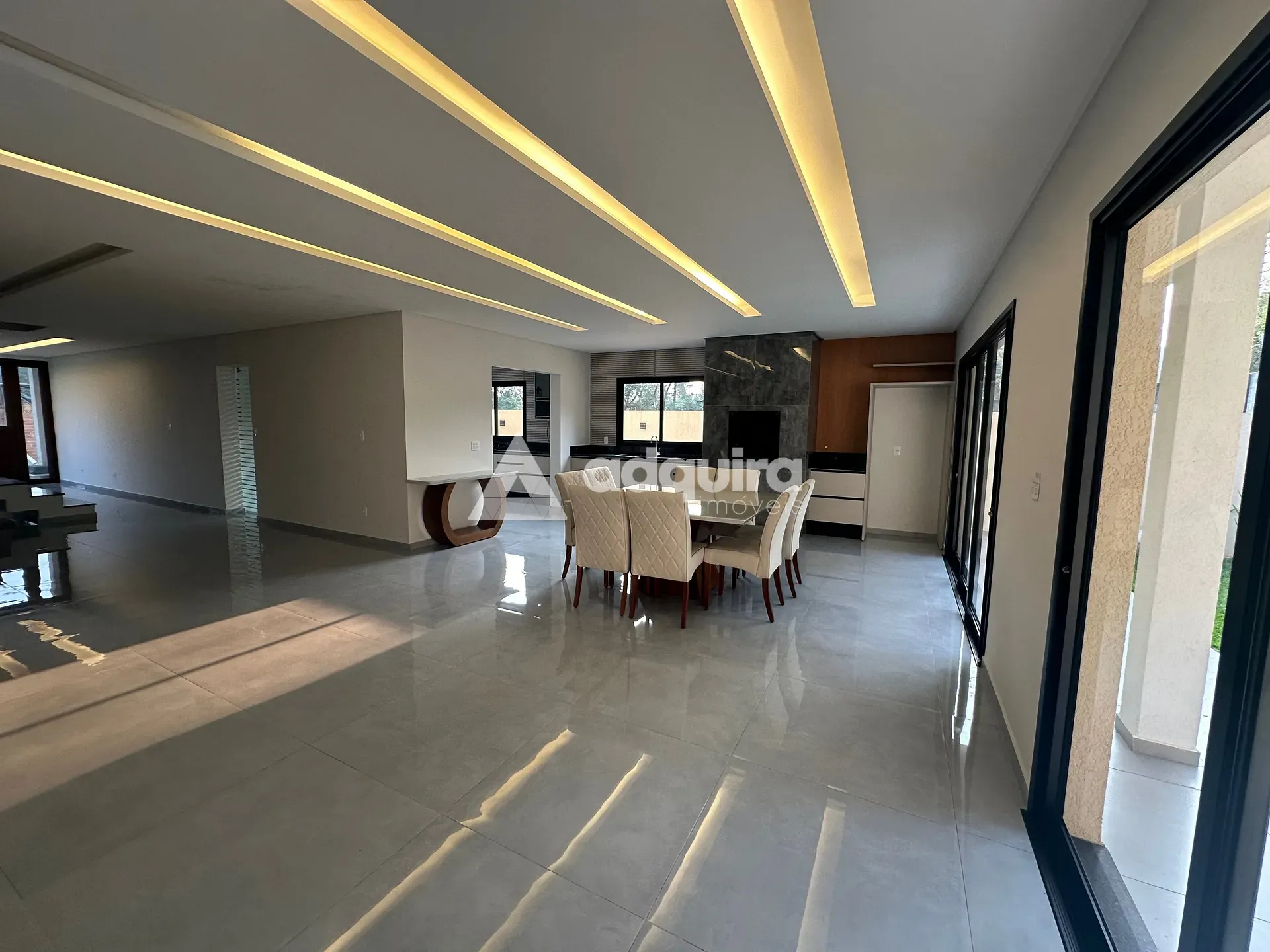 Casa, 4 quartos, 263 m² - Foto 9