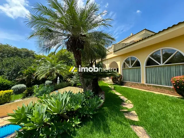 Casa com 1130m² 4 quartos e 6 banheiros, à venda ou para alugar, no bairro Alphaville em Campinas