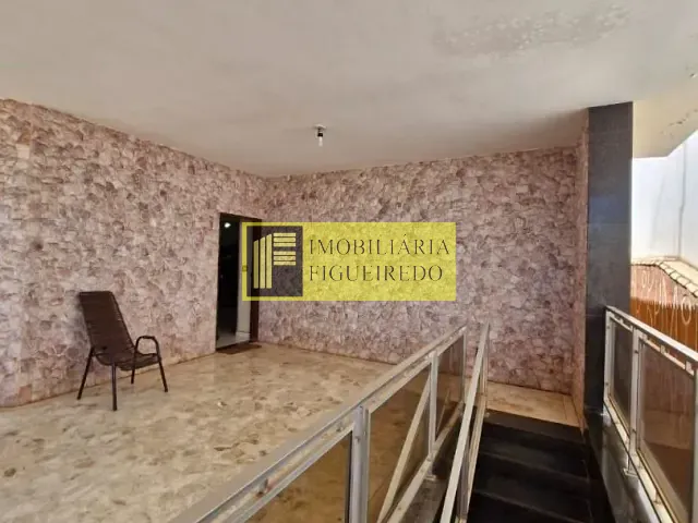 Casa com 600m² 3 quartos e 4 banheiros, à venda, no bairro Boa Vista em São José do Rio Preto