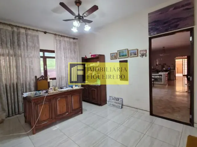 Casa com 600m² 3 quartos e 4 banheiros, à venda, no bairro Boa Vista em São José do Rio Preto