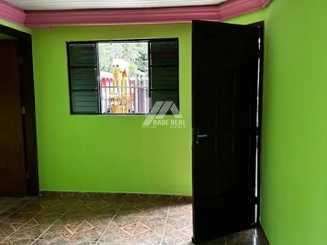 Casa 2 quartos e 1 banheiro, à venda, no bairro Santa Cruz em Guarapuava