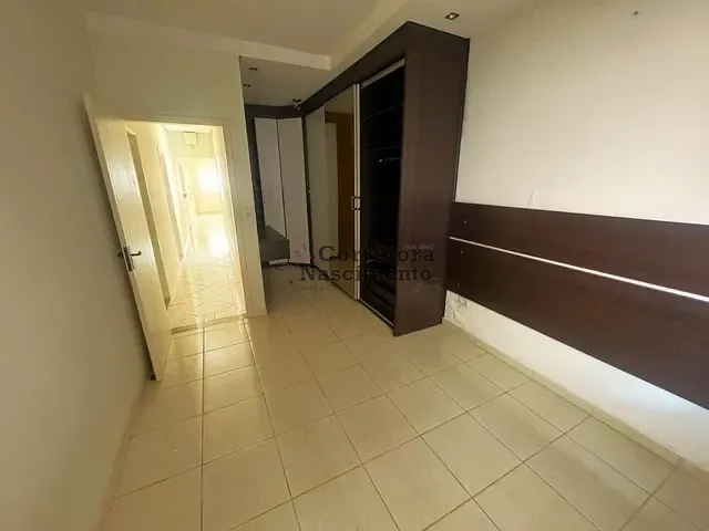 Casa com 188m² 3 quartos e 3 banheiros, à venda, no bairro Altos de Santanna em Jacareí