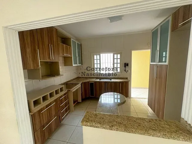 Casa com 188m² 3 quartos e 3 banheiros, à venda, no bairro Altos de Santanna em Jacareí
